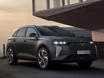 DS Automobiles DS 7 Performance Line+