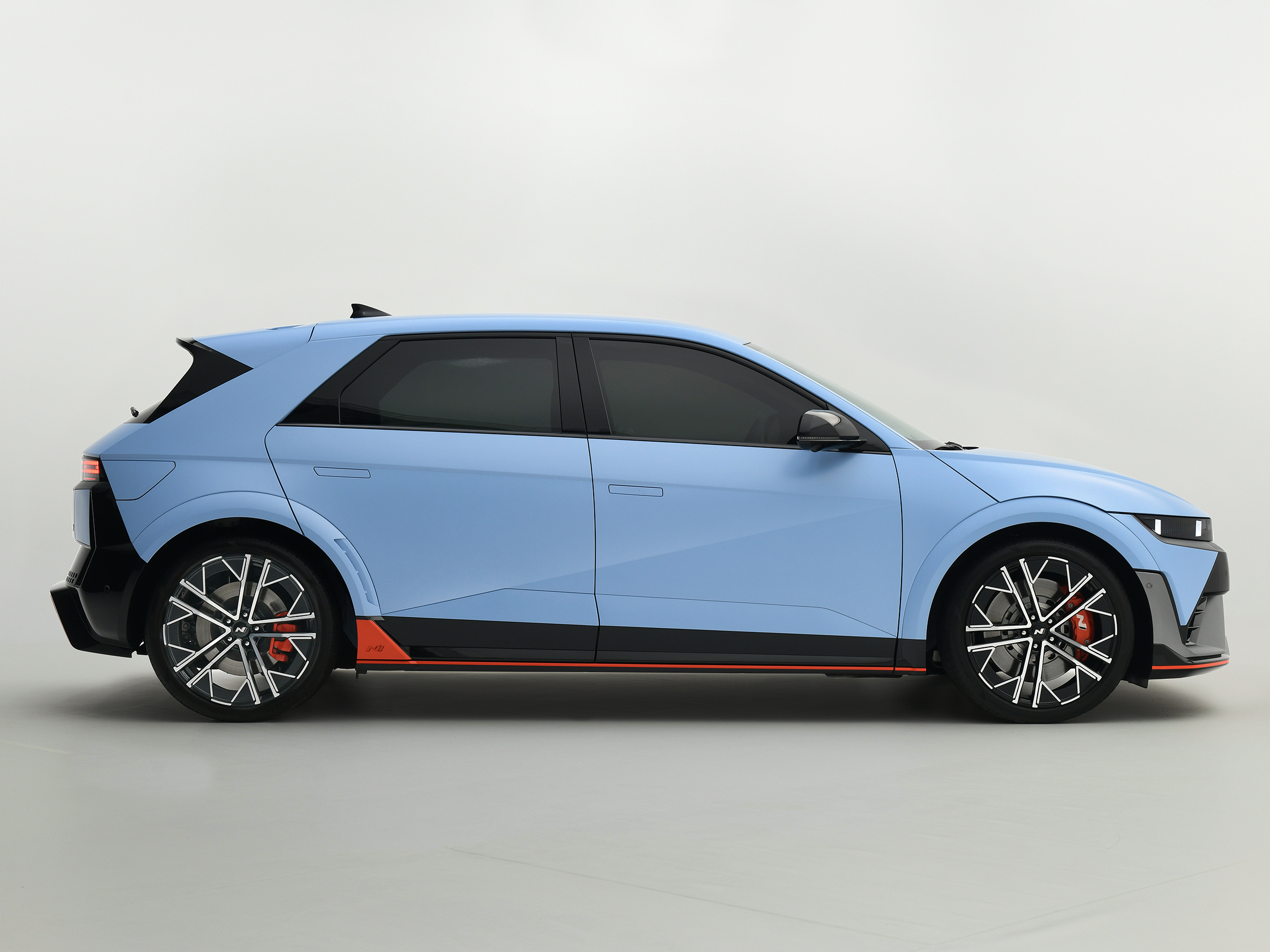 Hyundai IONIQ 5 N neu bei Autohaus Levi, offizieller Hyundai Händler ...