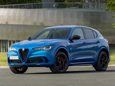 Nuevo Alfa Romeo Stelvio Quadrifoglio listo para su entrega en Guadalajara, Polígono Industrial Campollano | Talleres Chinares