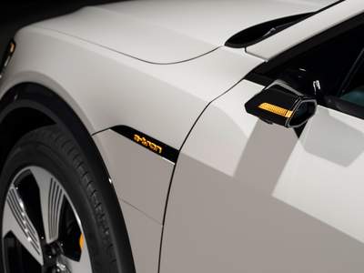 Nuevo Audi e-tron listo para su entrega en Sevilla, Huelva, Dos Hermanas, Badajoz, Cáceres, Fuente de Cantos, Córdoba | Grupo Avisa