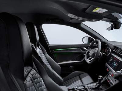 Nuevo Audi RS Q3 Sportback listo para su entrega en Sevilla, Huelva, Dos Hermanas, Badajoz, Cáceres, Fuente de Cantos, Córdoba | Grupo Avisa