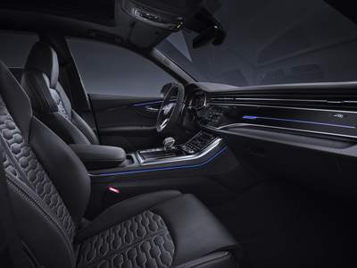 Nuevo Audi RS Q8 listo para su entrega en Sevilla, Huelva, Dos Hermanas, Badajoz, Cáceres, Fuente de Cantos, Córdoba | Grupo Avisa