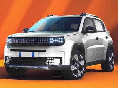 Nuevo Fiat Grande Panda  Híbrido listo para su entrega en Alcañiz | Grupo Esbacar