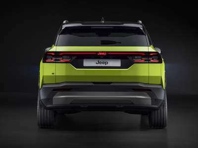 Nuevo Jeep Compass e-Hybrid Plug-In listo para su entrega en Guadalajara, Polígono Industrial Campollano | Talleres Chinares