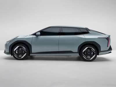Nuevo Kia EV4 Fastback listo para su entrega en Alcalá de Henares, Torrejón de Ardoz, Coslada, COSLADA | Grupo de las Heras