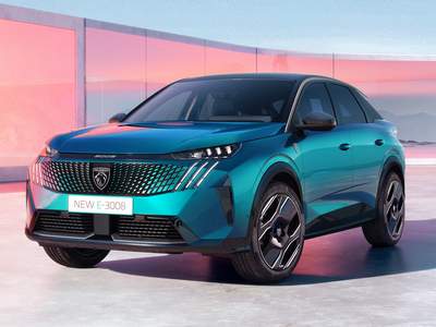 Nuevo Peugeot e-3008 listo para su entrega en Alcañiz | Grupo Esbacar