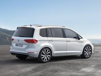 Nuevo Volkswagen Touran listo para su entrega en Sevilla, Huelva, Badajoz, Cáceres, Fuente de Cantos, Córdoba | Grupo Avisa