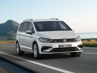 Nuevo Volkswagen Touran listo para su entrega en Sevilla, Huelva, Badajoz, Cáceres, Fuente de Cantos, Córdoba | Grupo Avisa