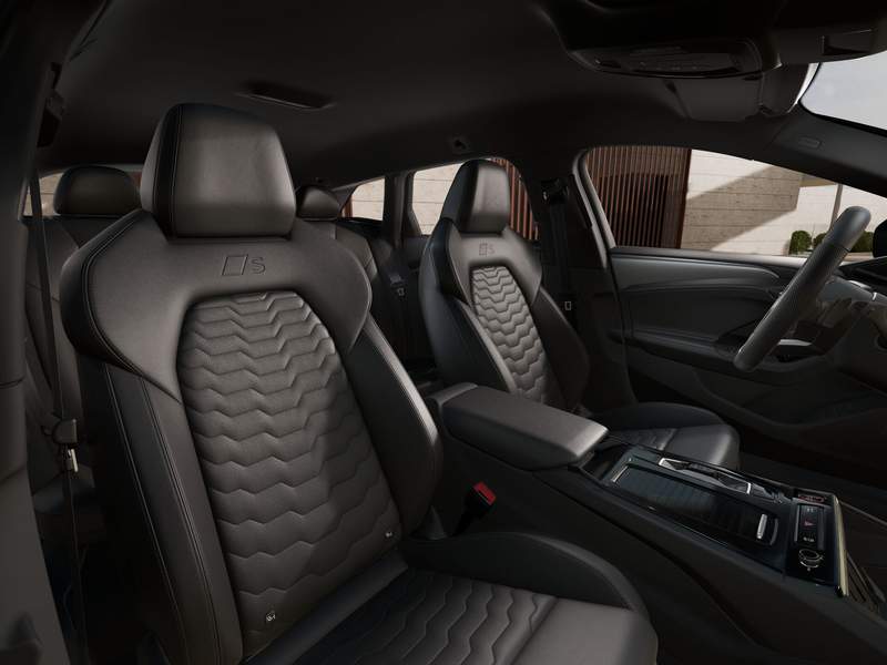 Detalles del nuevo Audi S6 e-tron en venta en Sevilla