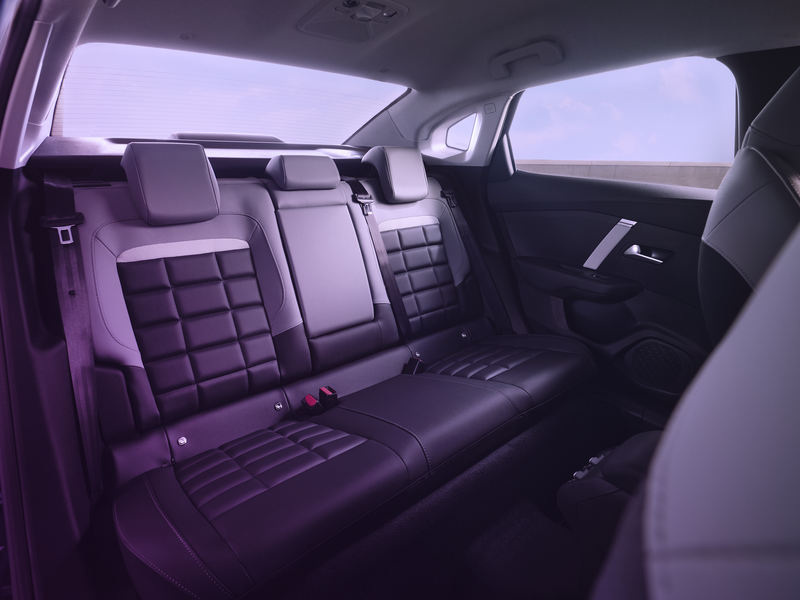 Detalles del nuevo Citroën C4 X en venta en Teruel