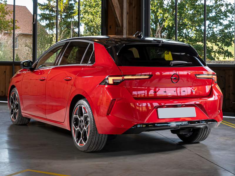 Detalles del nuevo Opel Astra en venta en Ferrol