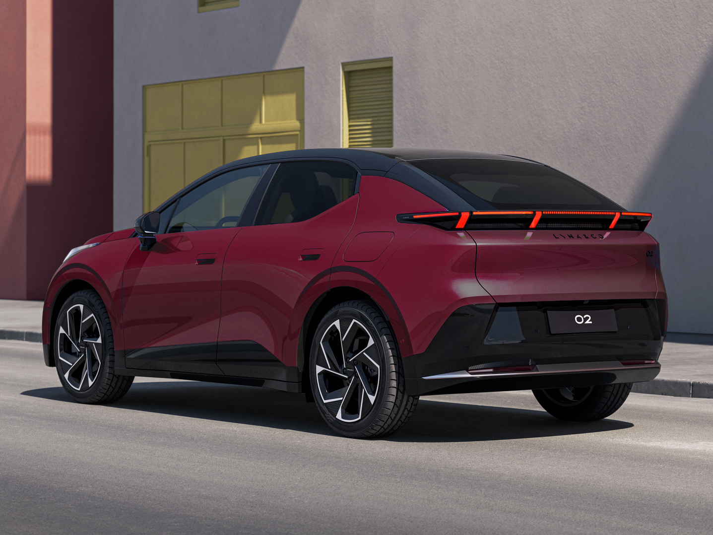 Lynk & Co 02 desde 28.880 € financiando² 5 Huesca, Lleida