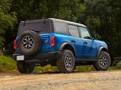 Ford Bronco neuve disponible à Corbeil-Essonnes, Saint-Maximin , Sarcelles , Sartrouville, Jaux, Beauvais, Cergy, Sarcelles, Vauchelles-les-Quesnoy, Beauvais Tillé, Saint-Gratien, Sartrouville , Saint-Ouen l'Aumône , Pierrelaye , Villaines-sous-Bois , Roissy-en-France , Garges-lès-Gonesse , Garges-Lès-Gonesse , Jaux Compiègne , Beauvais , Morigny-Champigny, Brétigny-sur-Orge , Laon , Saint-Quentin , Amiens , Vauchelles-Les-Quesnoy , Morangis , Cergy Saint-Christophe  , Saint-Ouen l'Aumône | Jallu-Berthier