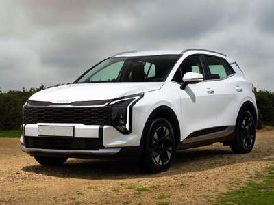Nouveau Kia Sportage Hybride offer at Lannion