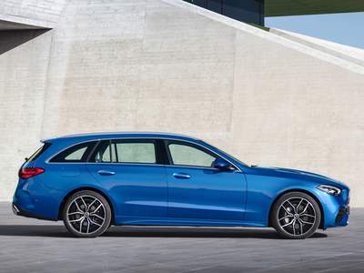 Mercedes-Benz Classe C neuve disponible à Laval, Theix-Noyalo, Lannion, Caudan, Vannes, Noyal-Pontivy, Quimper, Yffiniac, Saint-Brieuc | Groupe Cobredia