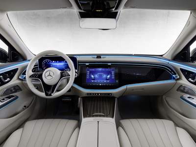 Mercedes-Benz Classe E neuve disponible à Laval, Theix-Noyalo, Lannion, Caudan, Vannes, Noyal-Pontivy, Quimper, Yffiniac, Saint-Brieuc | Groupe Cobredia