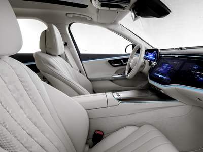 Mercedes-Benz Classe E neuve disponible à Laval, Theix-Noyalo, Lannion, Caudan, Vannes, Noyal-Pontivy, Quimper, Yffiniac, Saint-Brieuc | Groupe Cobredia
