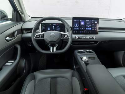 MG MGS5 EV neuve disponible à Corbeil-Essonnes, Saint-Maximin , Sarcelles , Sartrouville, Jaux, Beauvais, Cergy, Sarcelles, Vauchelles-les-Quesnoy, Beauvais Tillé, Saint-Gratien, Sartrouville , Saint-Ouen l'Aumône , Pierrelaye , Villaines-sous-Bois , Roissy-en-France , Garges-lès-Gonesse , Garges-Lès-Gonesse , Jaux Compiègne , Beauvais , Morigny-Champigny, Brétigny-sur-Orge , Laon , Saint-Quentin , Amiens , Vauchelles-Les-Quesnoy , Morangis , Cergy Saint-Christophe  , Saint-Ouen l'Aumône | Jallu-Berthier