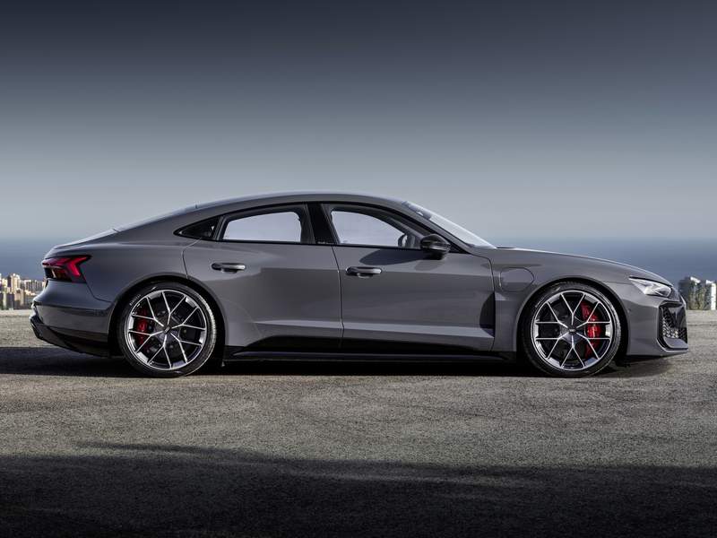 Vue détaillée | Audi RS e-tron GT neuve à vendre à Finistère, Côtes-d'Armor, Morbihan, Mayenne, I...