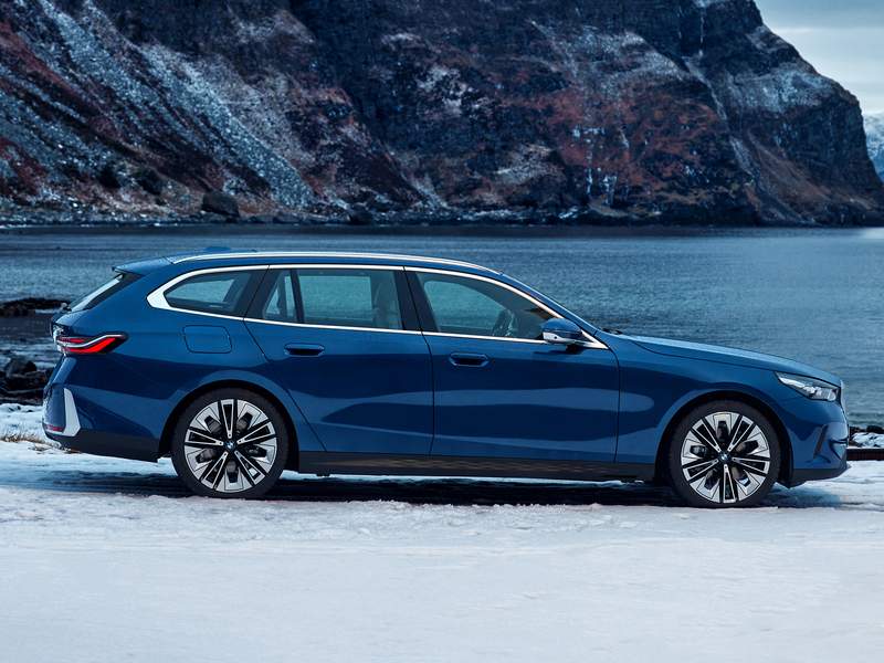 Vue détaillée | BMW Série 5 Touring neuve à vendre à 
