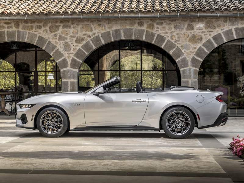 Vue détaillée | Ford Mustang neuve à vendre à Essonne