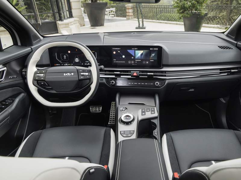 Vue détaillée | Kia Sportage HEV neuve à vendre à Finistère, Côtes-d'Armor, Morbihan, Mayenne, Il...