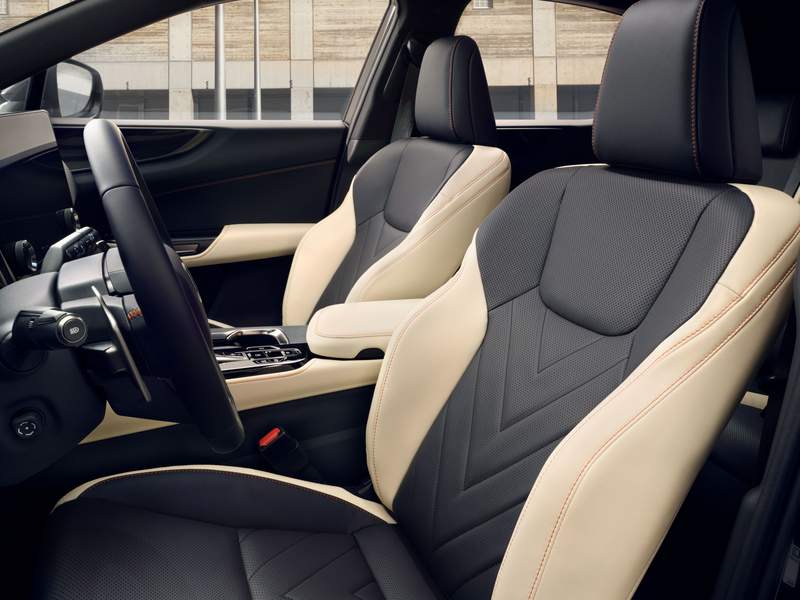 Vue détaillée | Lexus NX neuve à vendre à Finistère, Côtes-d'Armor, Morbihan, Mayenne, Ille-et-Vi...