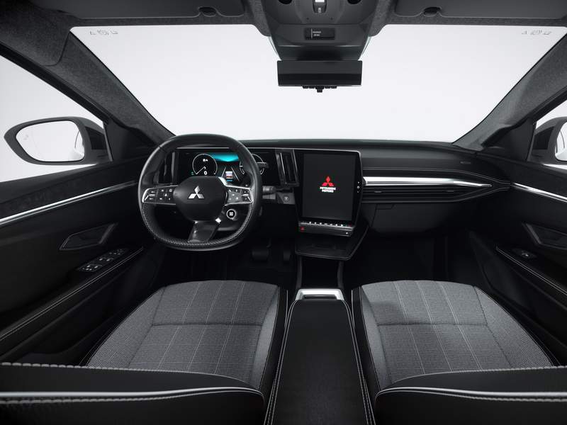 Vue détaillée | Mitsubishi Eclipse Cross neuve à vendre à Pyrénées-Atlantiques