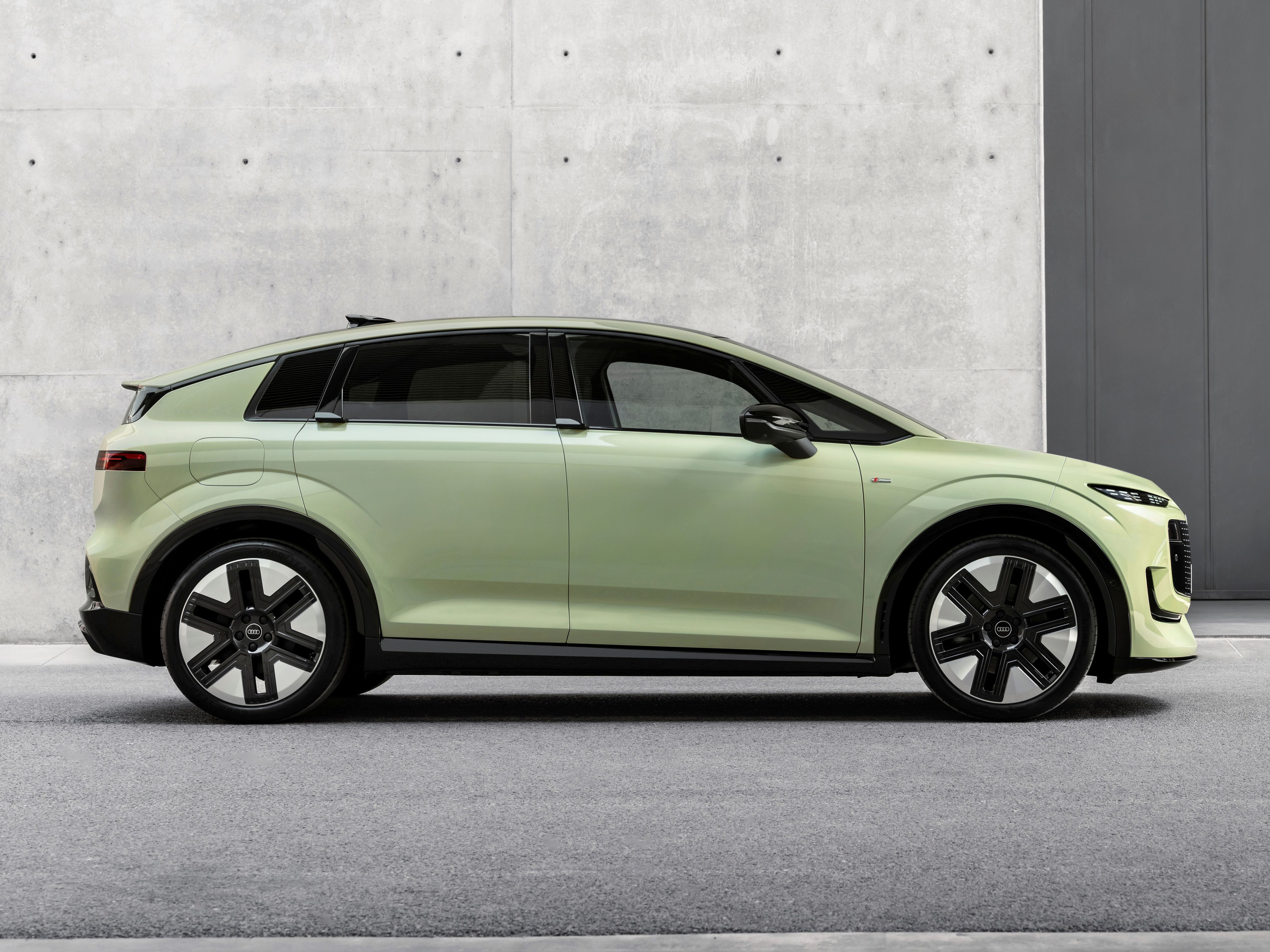 Nouvelle Audi A2 e-tron à partir de 390€/mois avec apport 4 