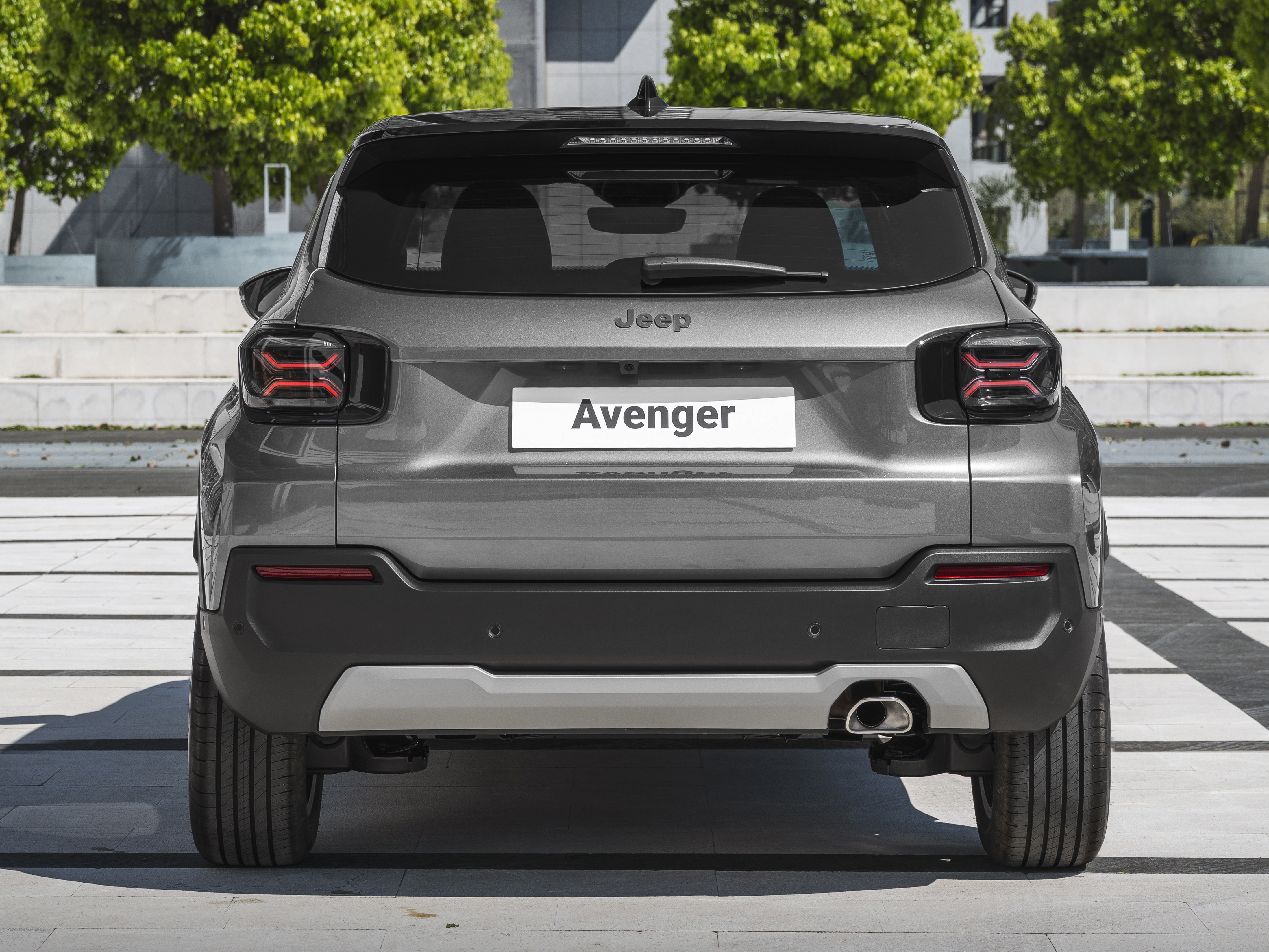 NOUVEL AVENGER ESSENCE à partir de 219 €/mois (1) 5 
