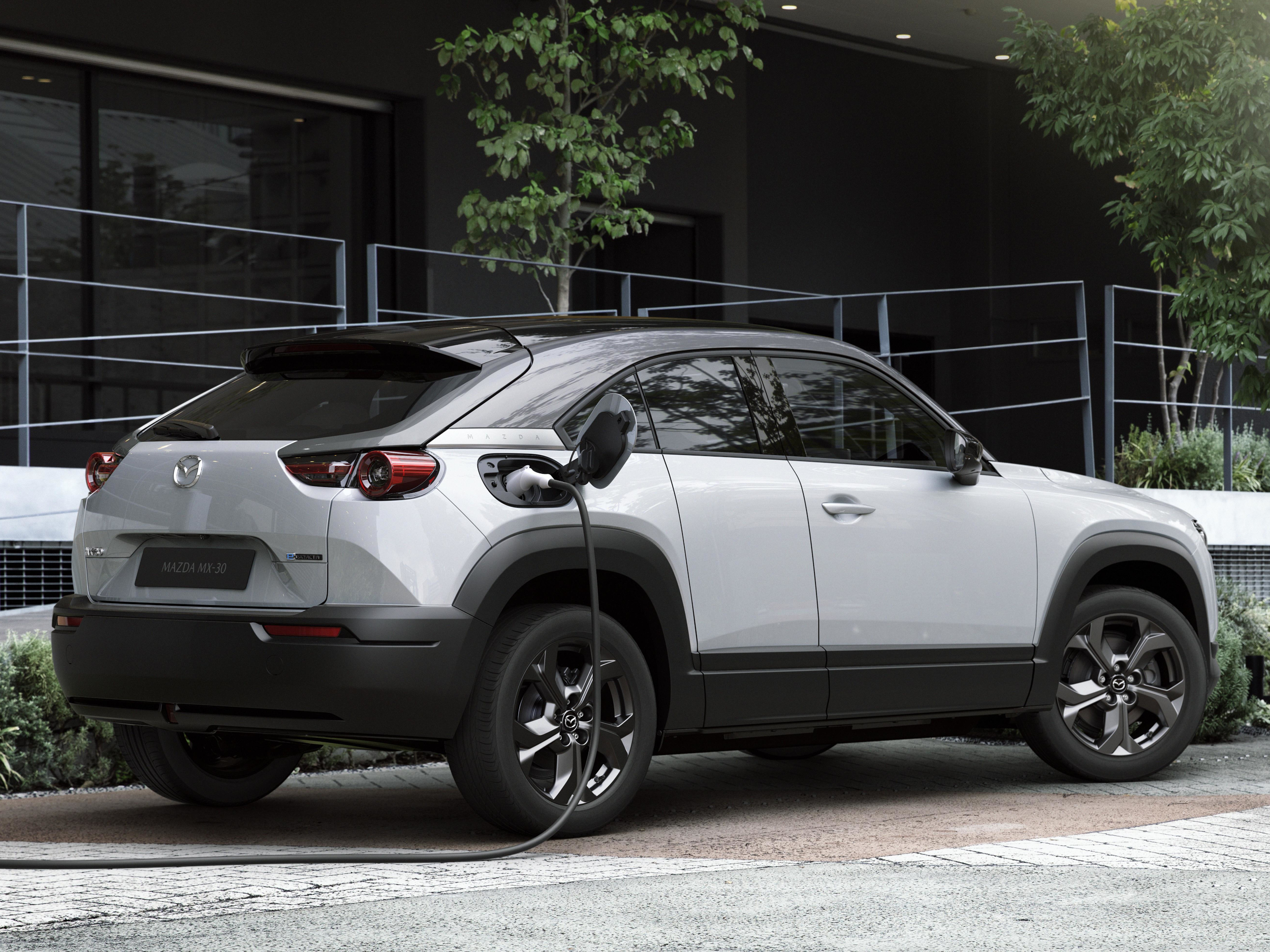 Mazda MX-30 R-EV dès 249 €/mois 7 Pyrénées-Atlantiques