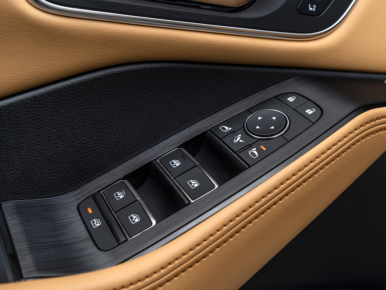 Location Longue Durée NISSAN X-TRAIL DÈS 289€ / MOIS⁽⁴⁾ 6 