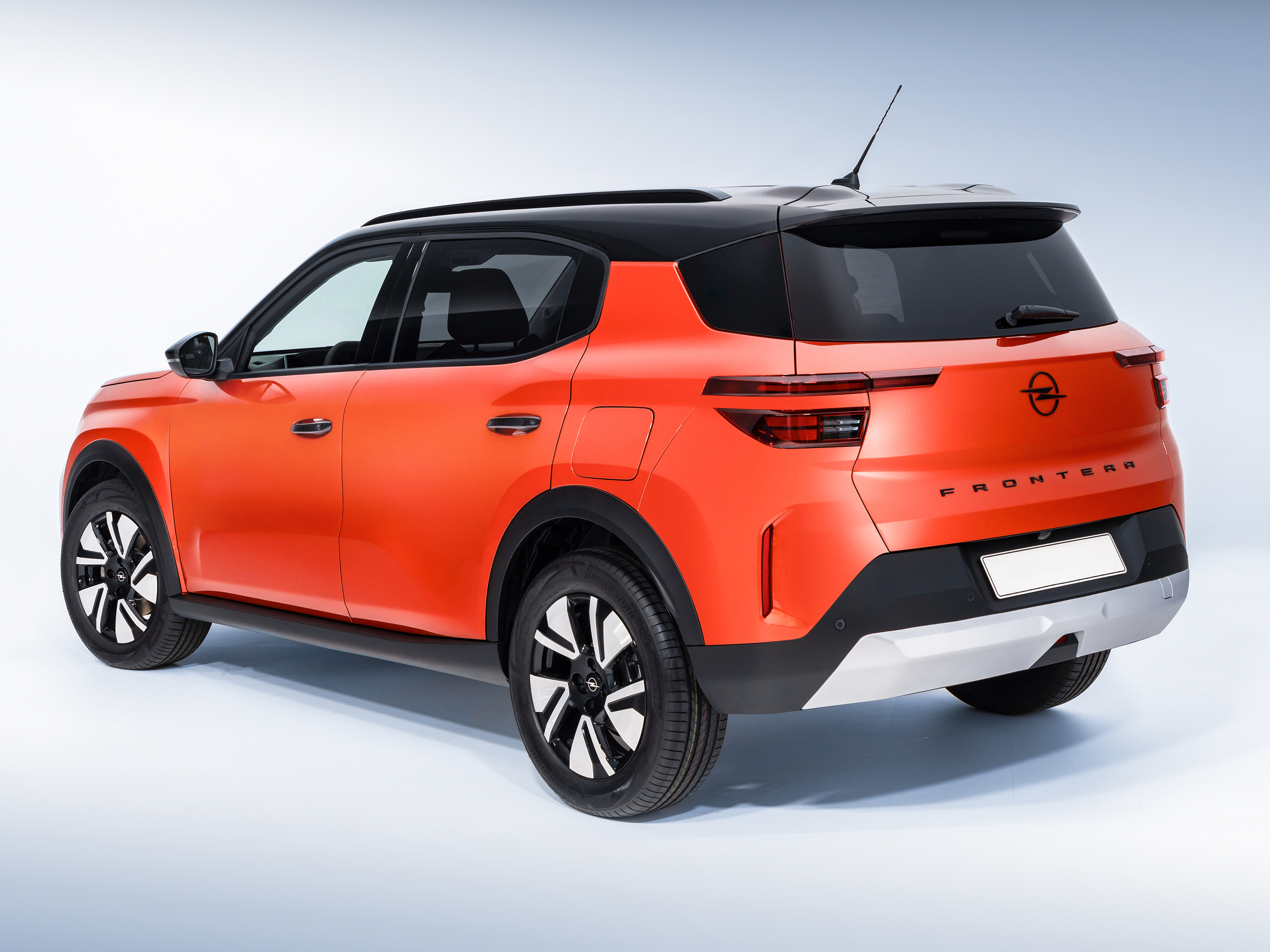 Nouveau Frontera Hybrid à partir de 23 900€ 5 Pyrénées-Atlantiques