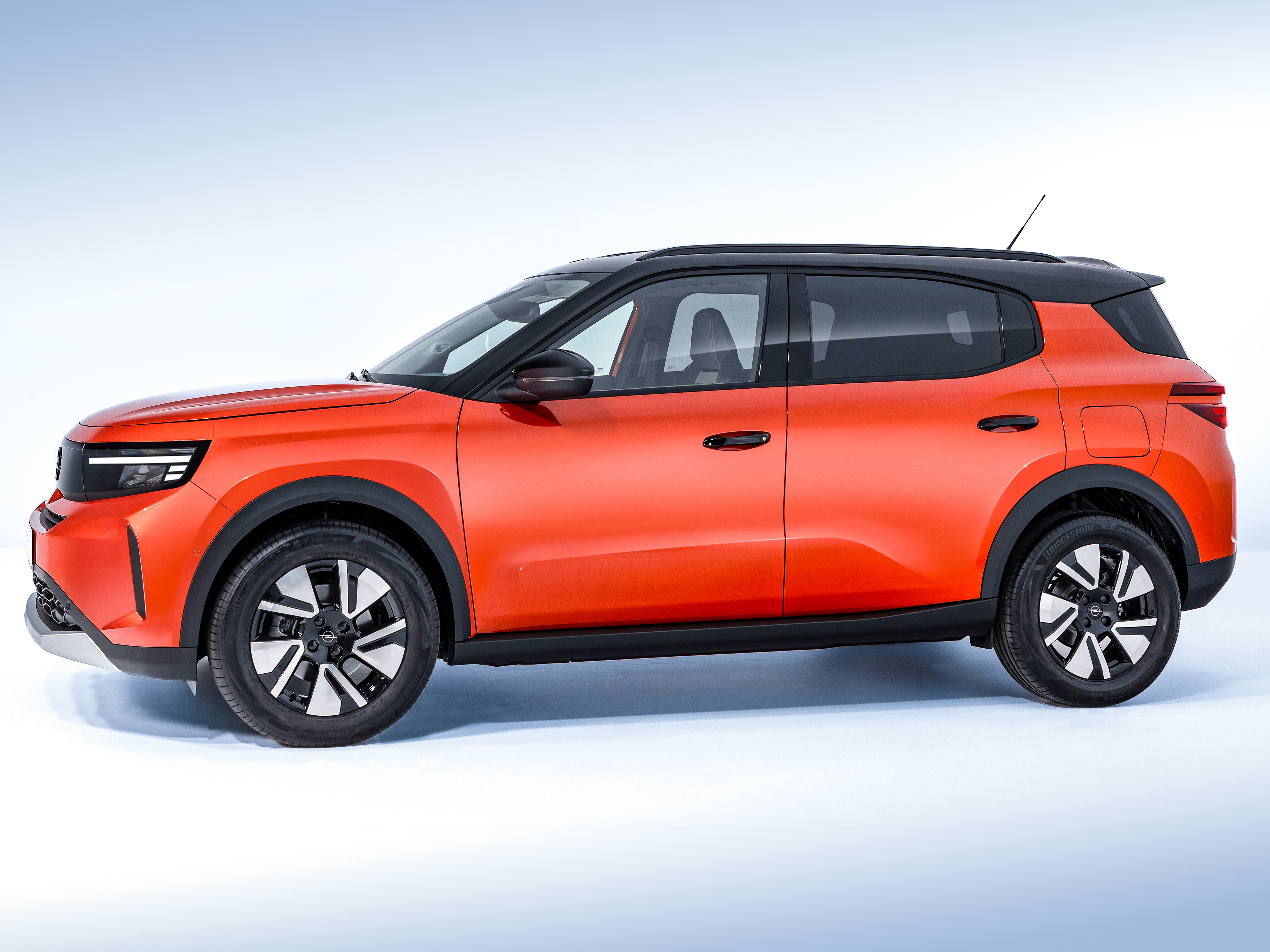 Nouveau Frontera Hybrid à partir de 23 900€ 4 Pyrénées-Atlantiques