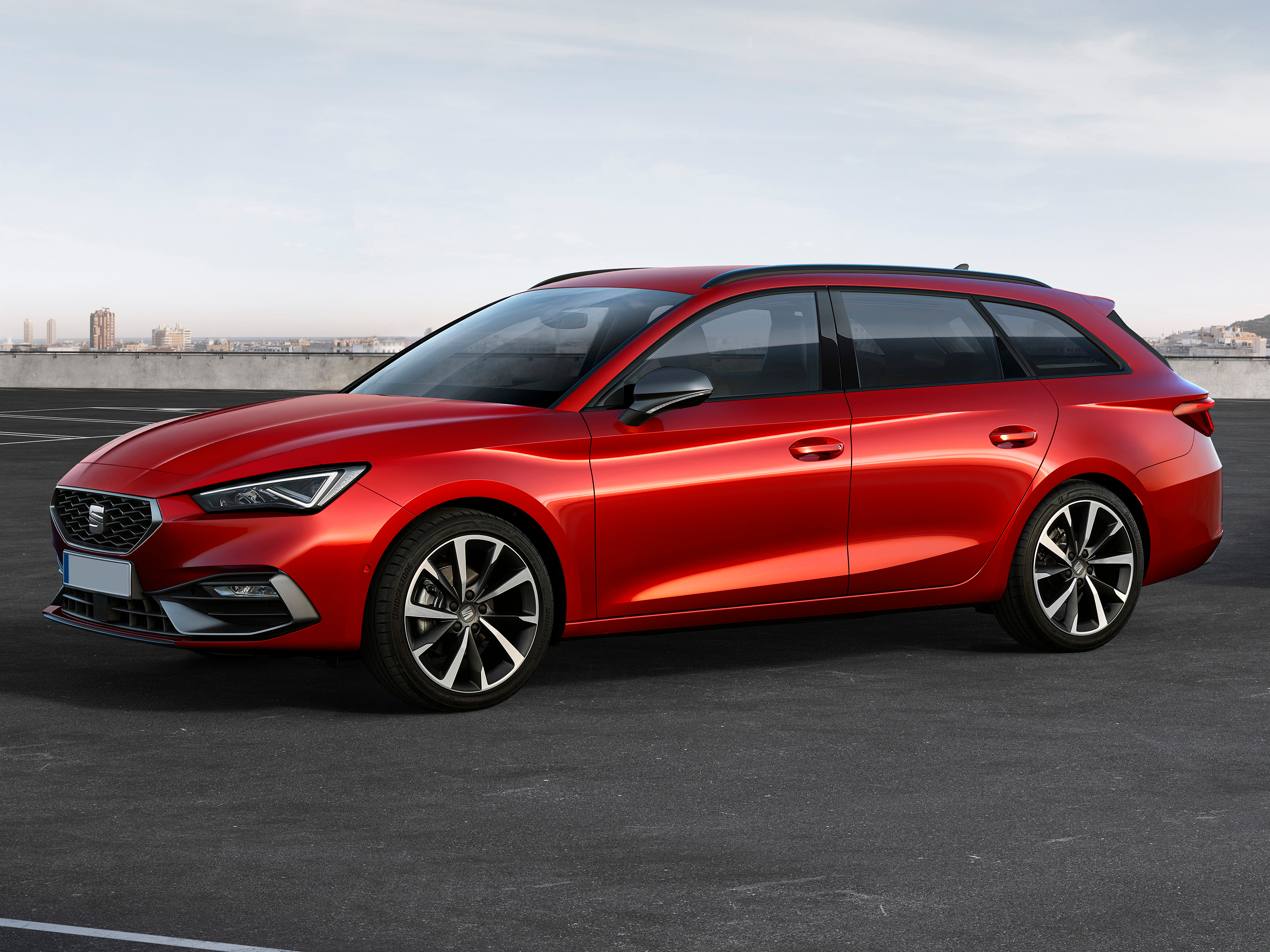 SEAT Leon sportstourer Style eHybrid à partir de 519€/mois 1 Essonne