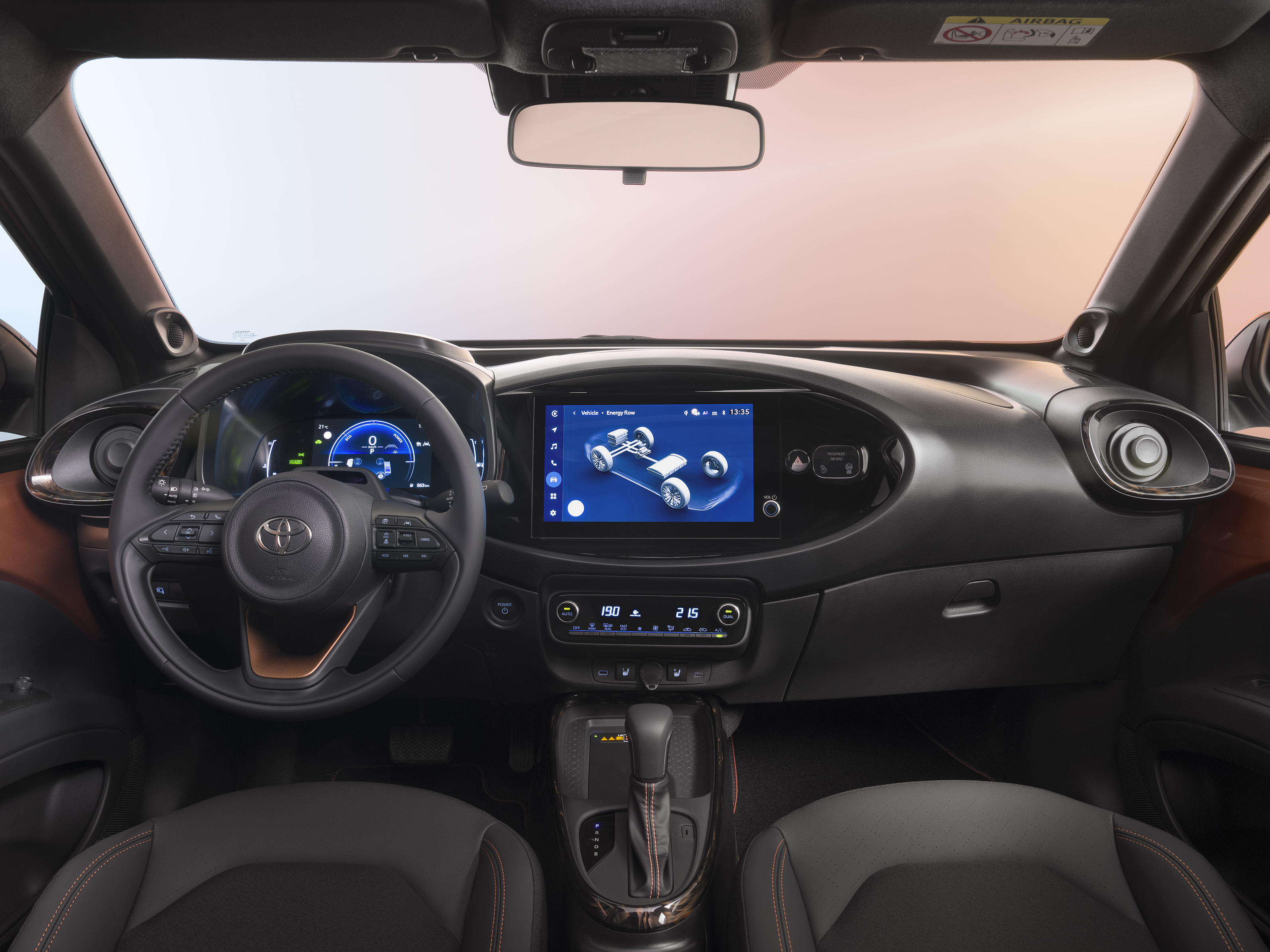 Toyota Aygo X Hybride à partir de 169€/mois 2 