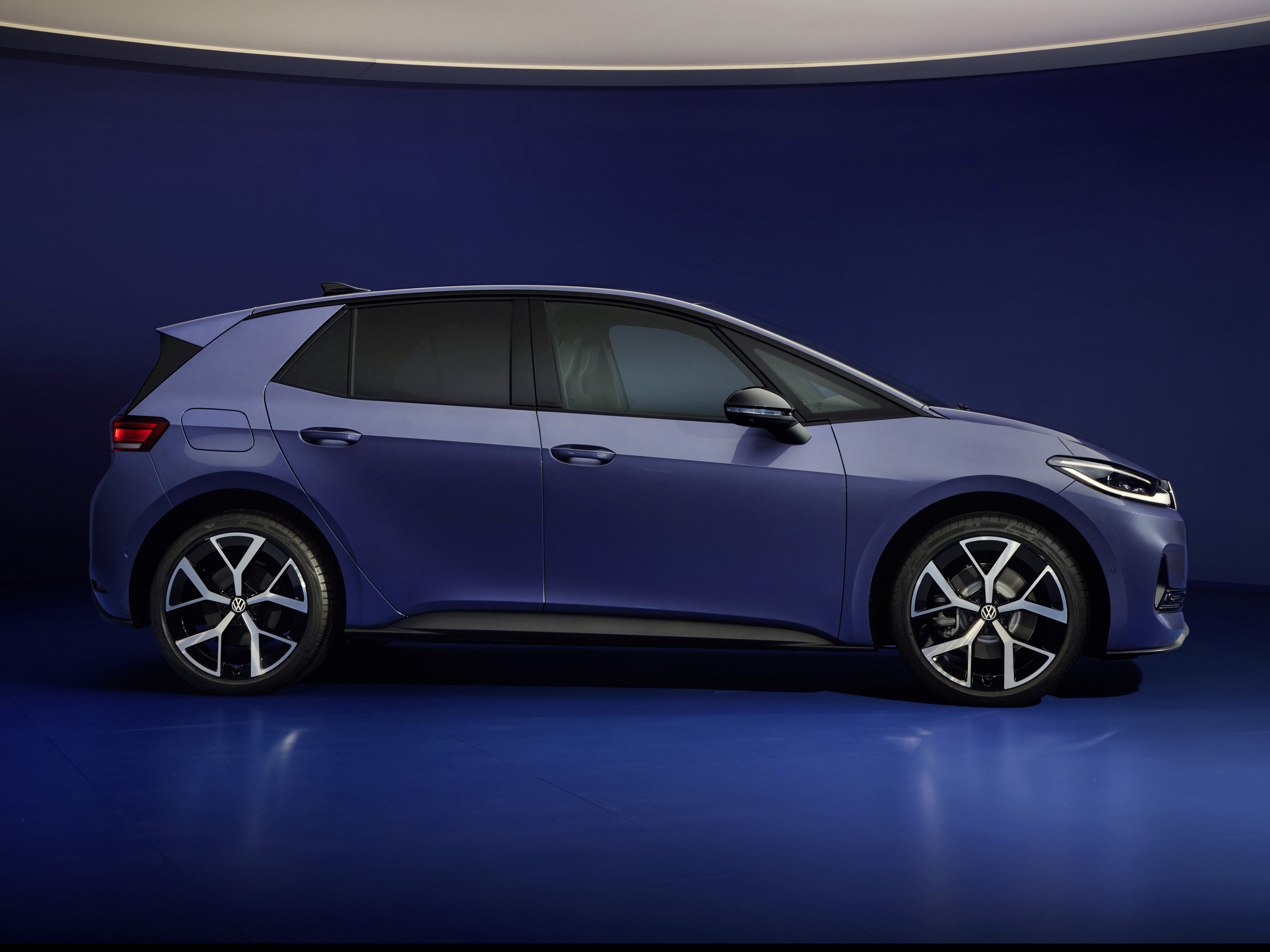 OFFRES SUR LA GAMME : NOUVELLE ID.3 NEO PRIME ECO VW DE 3 000€ 4 Pyrénées-Atlantiques