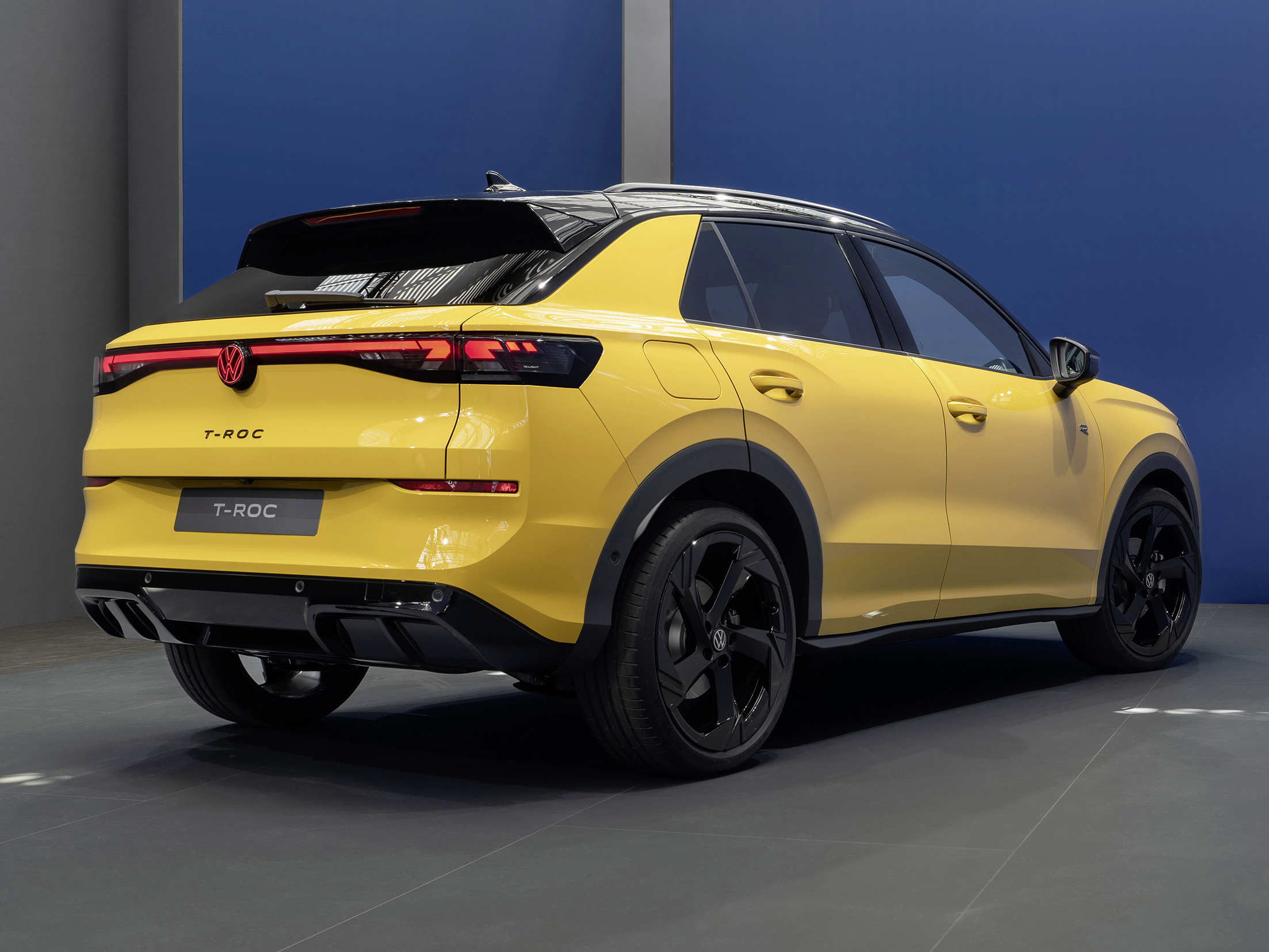 OFFRES DU MOMENT : Nouveau T-Roc dès 279€/mois(1) 5 Essonne