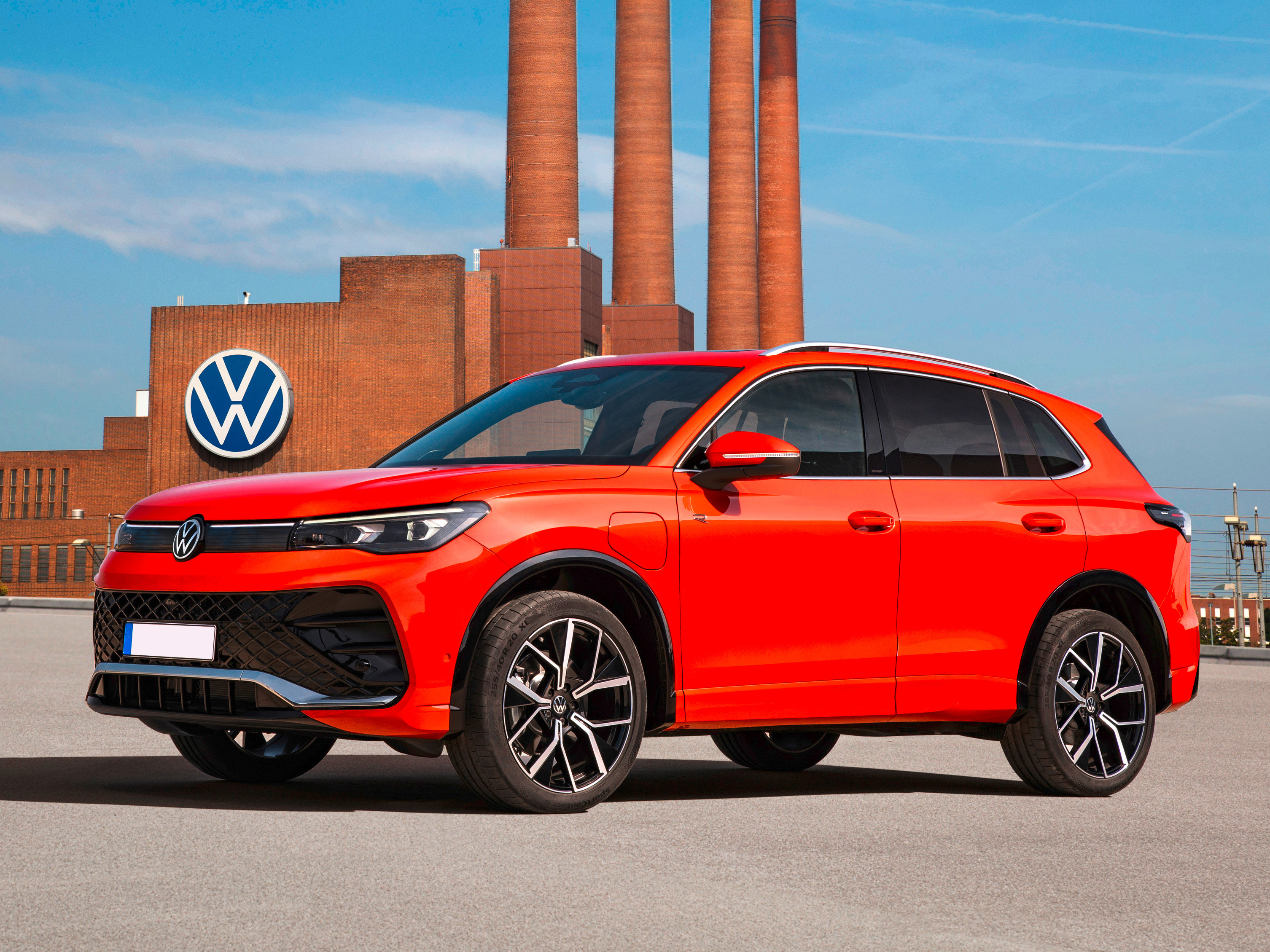 OFFRES DU MOMENT : Tiguan VW Edition eHybrid dès 469€/mois(1) 1 Essonne