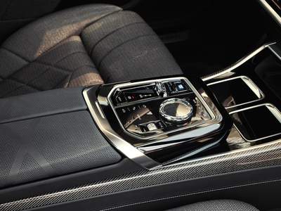 Nuova BMW i7 M in pronta consegna a  | M.Car