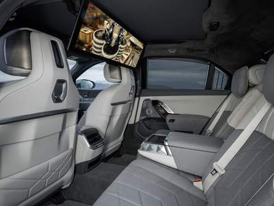 Nuova BMW i7 in pronta consegna a  | M.Car