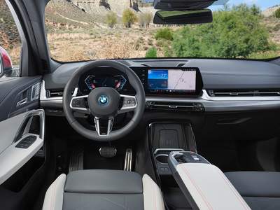 Nuova BMW iX2 in pronta consegna a  | M.Car