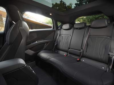 Nuova BMW iX4 in pronta consegna a  | M.Car