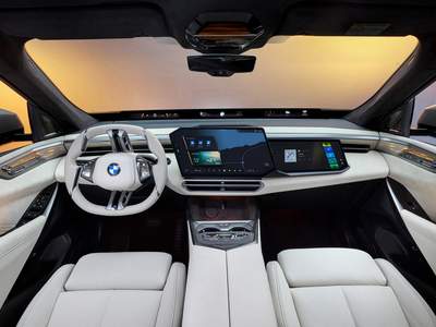 Nuova BMW iX5 in pronta consegna a  | M.Car