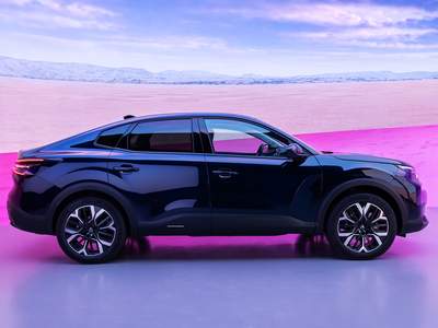 Nuova Citroën E-C4 X in pronta consegna a Civitanova Marche, Jesi, San Biagio di Osimo, Ancona | Lucesoli e Mazzieri S.p.A.