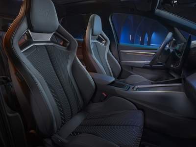 Nuova CUPRA Born in pronta consegna a Roma | Autoéquipe