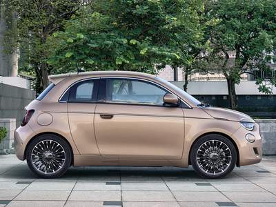 Nuova FIAT 500 Electric in pronta consegna a  | Oriente SpA