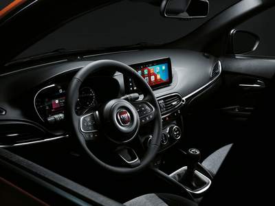 Nuova FIAT Tipo Cross in pronta consegna a  | Oriente SpA