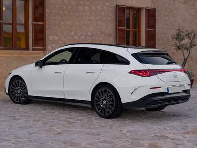 Mercedes-Benz CLA Hybrid - 5