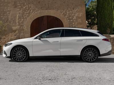 Mercedes-Benz CLA Hybrid - 4